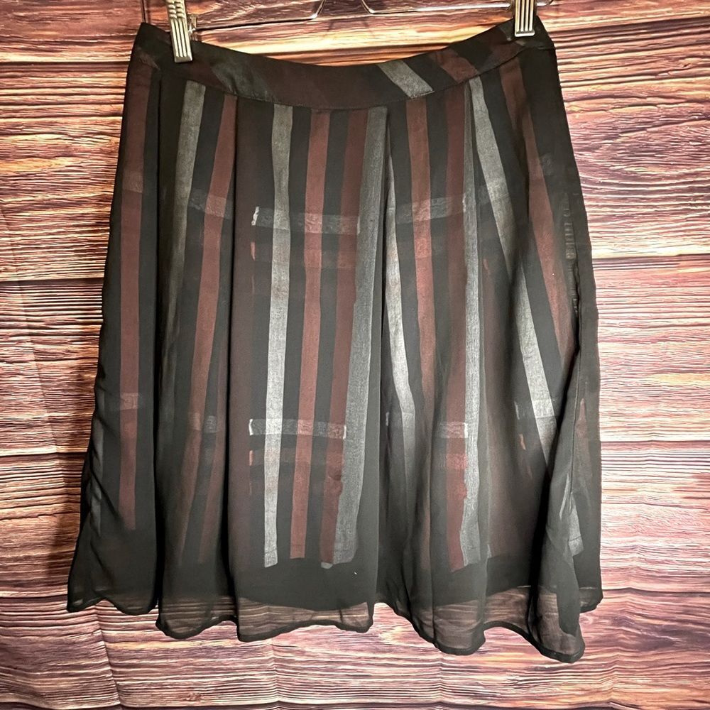 Paraphrase Knee length Black Sheer Plaid Skirt. Womens Size Medium.